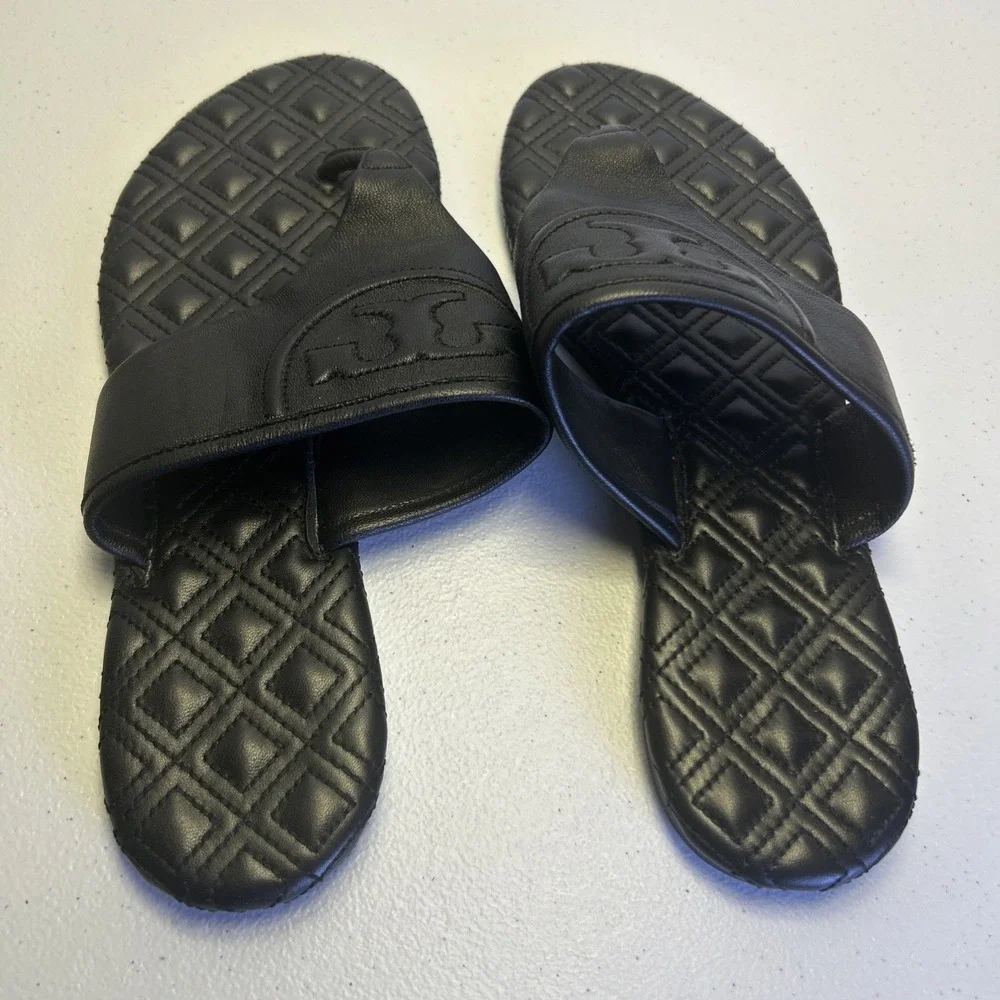 Tory Burch Fleming Flat Thong Sandal Black Quilted Leather Women's Size 8 / 38